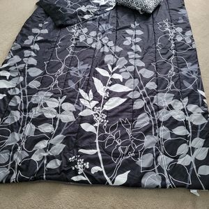 Twin Comforter Set